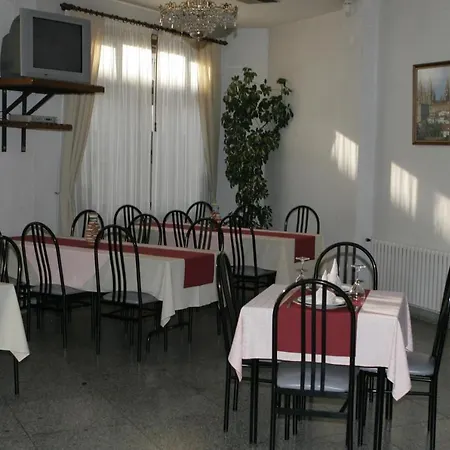 Отель Xallas 2*