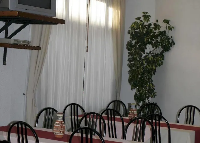 Отель Xallas 2*