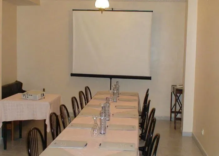 Отель Xallas 2*