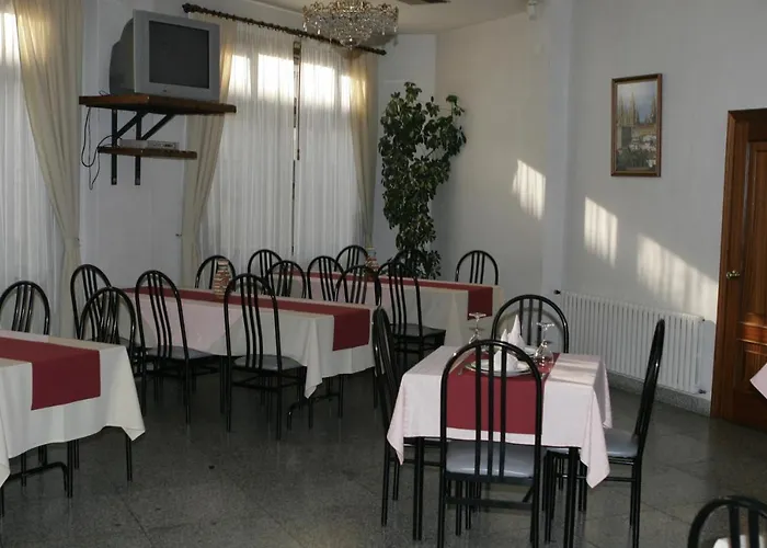 Отель Xallas 2*